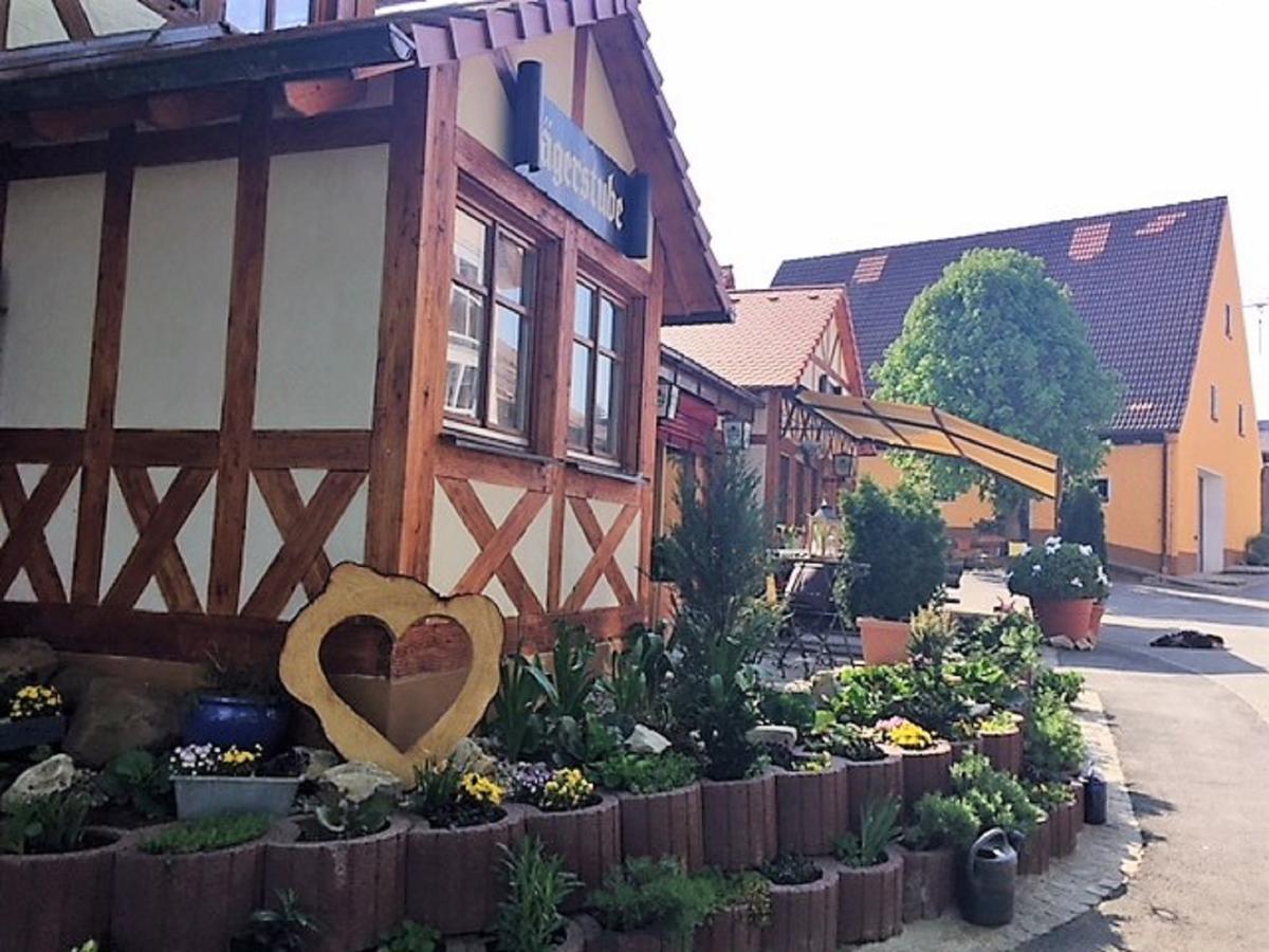 Hotel Gastehaus - Kretschmannshof Oberasbach Esterno foto